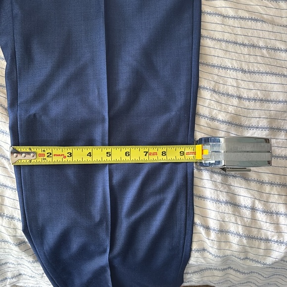 Suitsupply Napoli Mid-Blue Suit in VBC Wool (40L, 32” Waist / 32” Inseam) - Picture 11 of 12